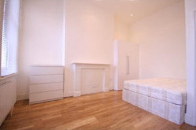 1 Bed Flat/Apartment To Let in London