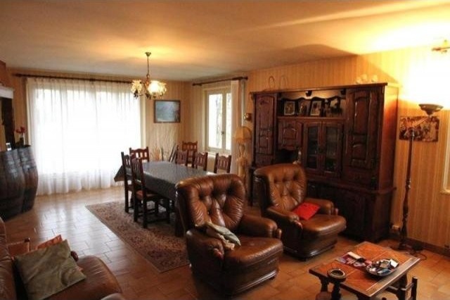 3 bedroom House For Sale: 86360.. - 2