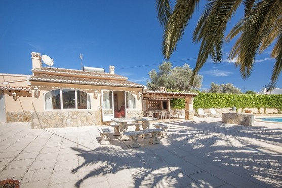 Finca for sale in Jvea