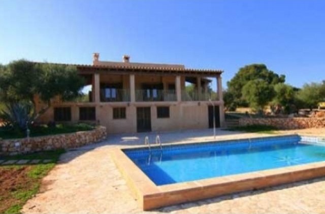 Nice Recently Built Finca Located In A..
