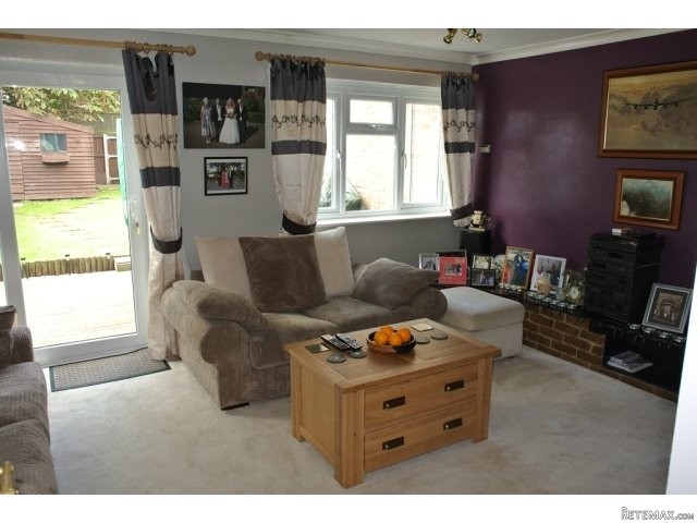 Church Road, West Kingsdown £250,000 - 2
