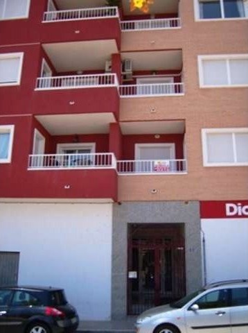 3 bedroom Apartment In Los Montesinos - 2