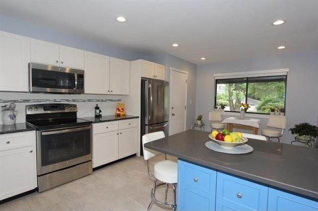 3 bedroom Condominium For Sale: Somers.. - 2