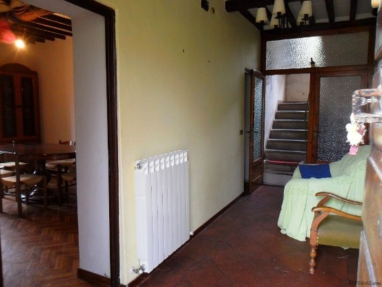 Country/farmhouse - For Sale - Hills.. - 2