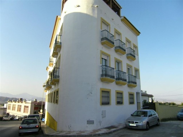 Apartment - A fantastic 3 bedroom, 2..