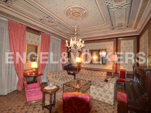 Mansion from 1892 in Costa Barcelona