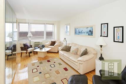 1 bedroom Apartment For Sale: 5800.. - 2