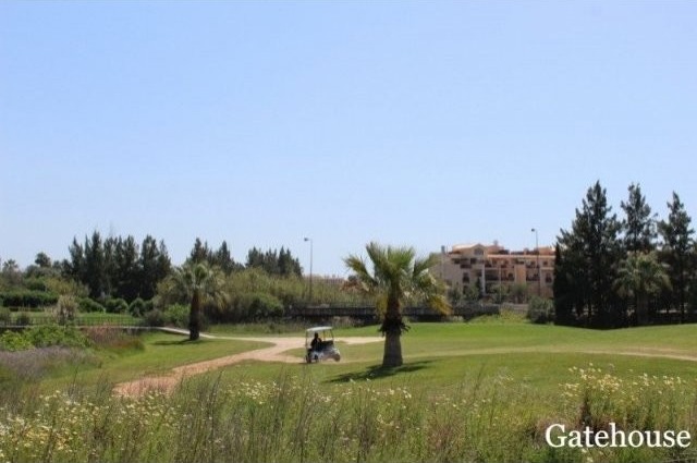 Algarve Golf Front Plot Of Land For..