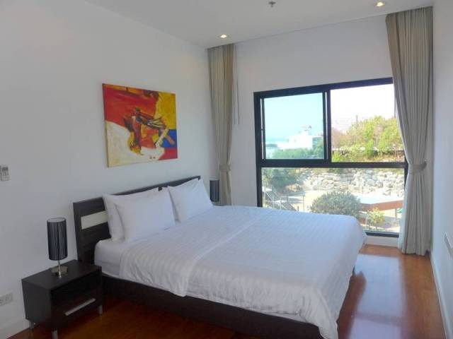 New 2-bedroom sea view condo at top.. - 2