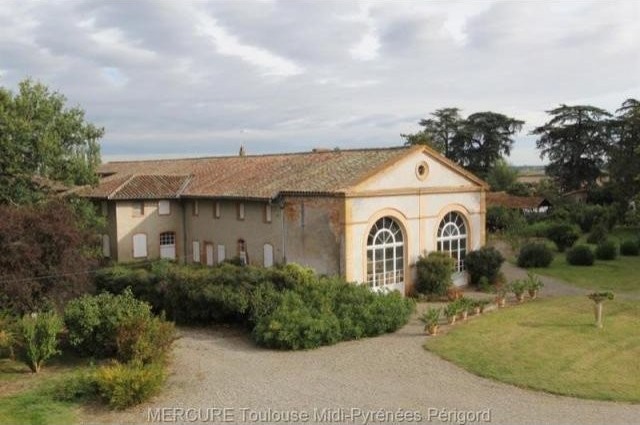 17 bedroom Castle For Sale: 82170.. - 2