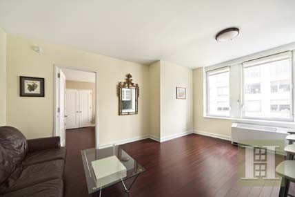 1 bedroom Apartment For Sale: 80..