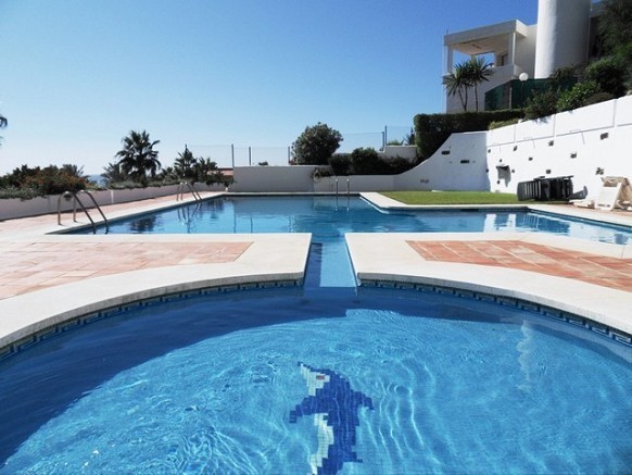 2 Bed Apartment for sale in Mijas Costa - 2
