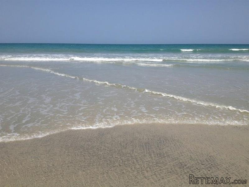 3 bedroom Flat For Sale: 5049 N Highway.. - 2