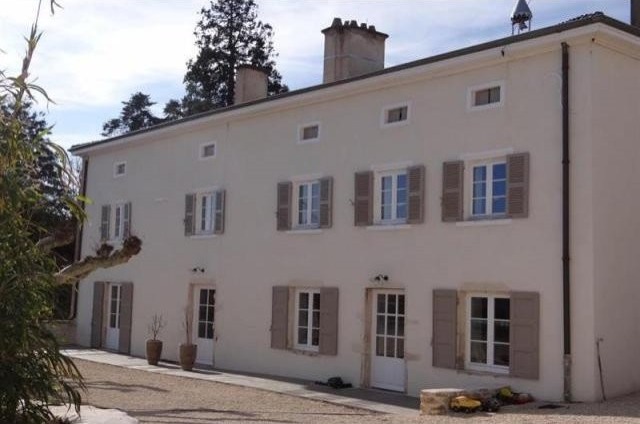 9 bedroom House For Sale: 69430.. - 2