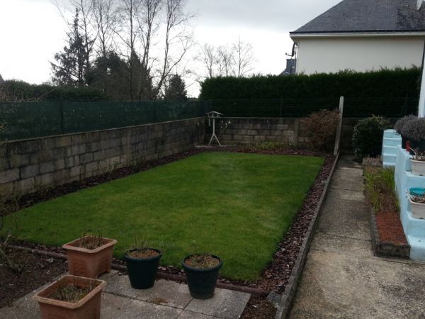 Spacious Detached Village House, Garage - 2