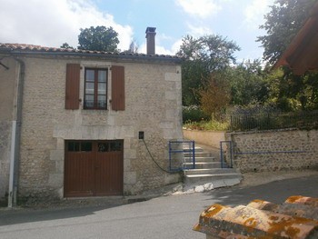 Lovely Small Village House With Garden..