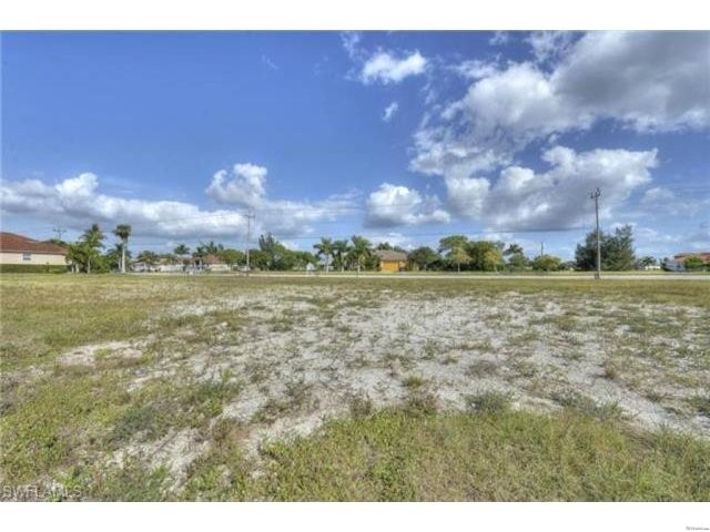 3412 Surfside Blvd, Cape Coral - 2