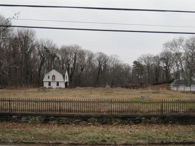 Land For Sale: 888 Orienta Avenue..