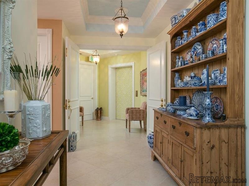 3 bedroom Flat For Sale: 501 N Swim.. - 2