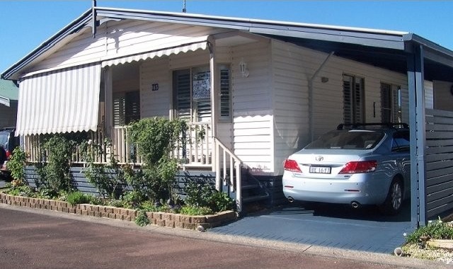 Bevington Shores Village - BUDGEWOI -.. - 2