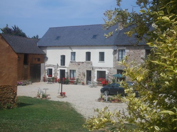 Delightful Rural Guest Gite Complex