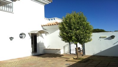 Villa - Spaciouse detached.. - 2