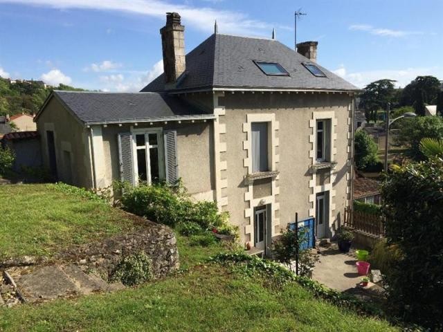 4 bedroom Town House For Sale: 86000..