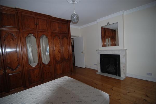 4 bedroom Apartment For Sale: Main.. - 2