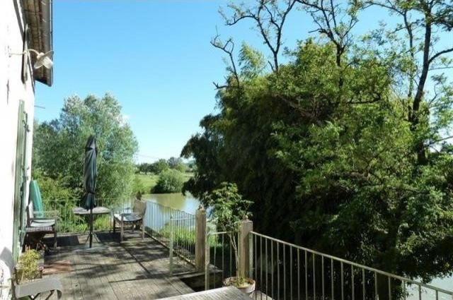 5 bedroom Country House For Sale: 33000.. - 2