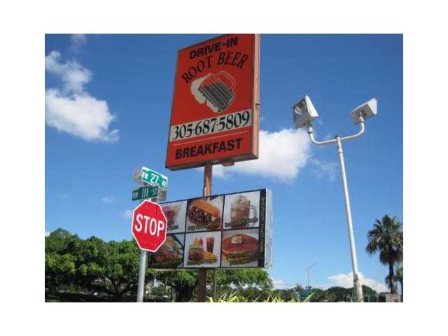 11101 NW 27 AV, Miami, FL 33167 - 2