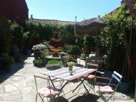 Superb Bourgeoise Home With 2 Garages..