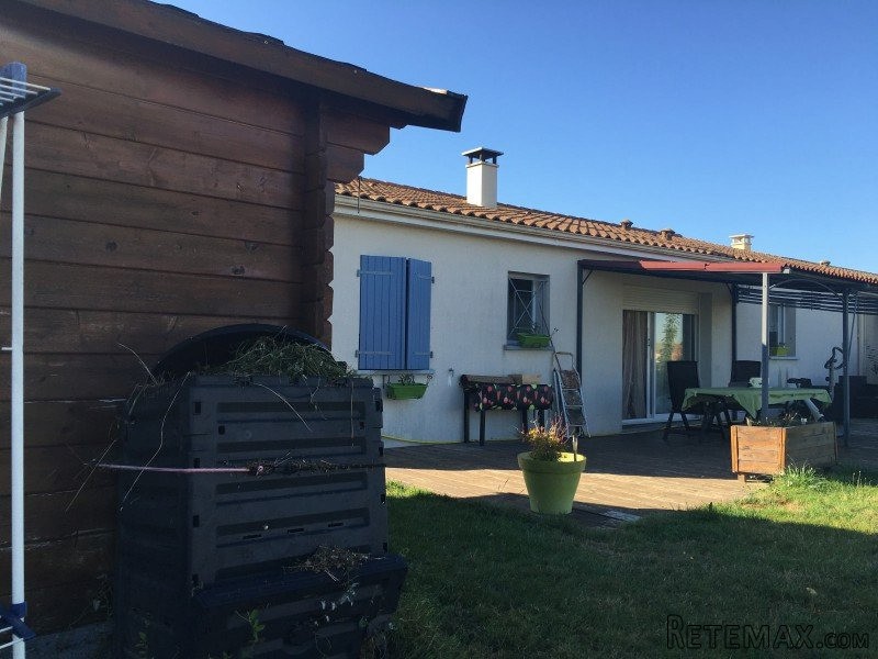 Stone House For Sale St Jean D Angely - 2