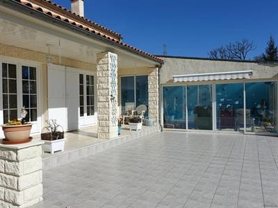 House Villa 8 Rooms