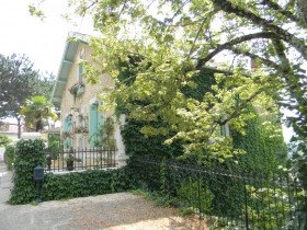 Sensitively Restored Town House With..