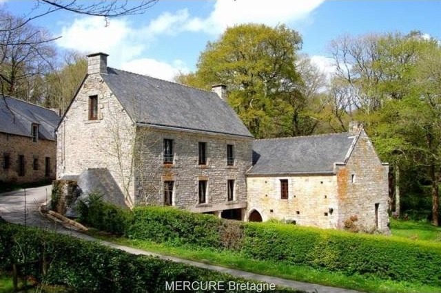 14 bedroom Character For Sale: 56890..