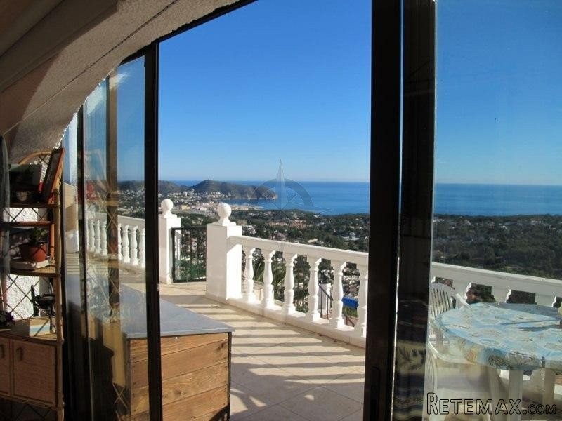 The Million Euro Views 5 Bedrooms 3.. - 2