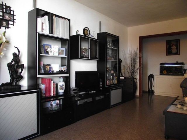 3 Bedroom Apartment, Calle, Los.. - 2