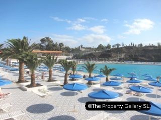 Apartment For Sale in Costa Del..