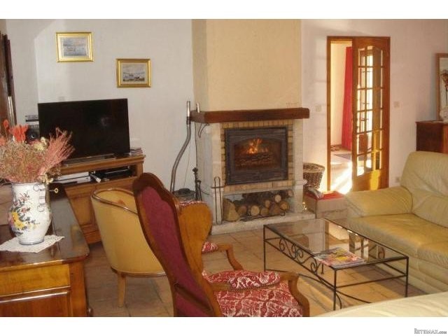 4 Bedroom Stone House For Sale - 2