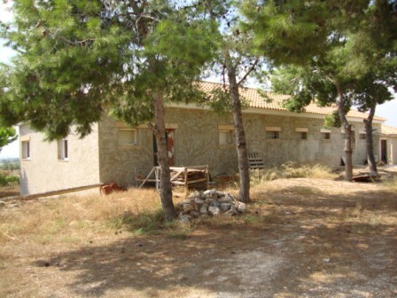 Unfinished Villa Offered at Great Price - 2