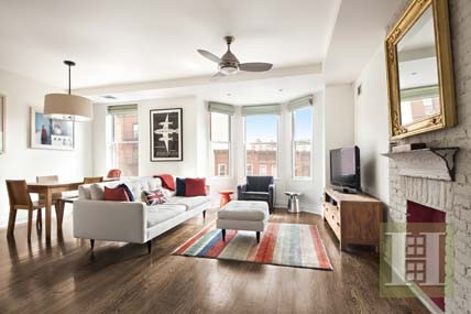 3 bedroom Apartment For Sale: 695..