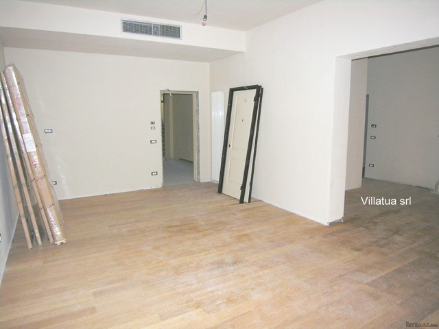 Apartment - For Sale - Lucca centre &.. - 2