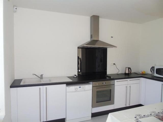 3 bedroom House For Sale: 86000 POITIERS - 2