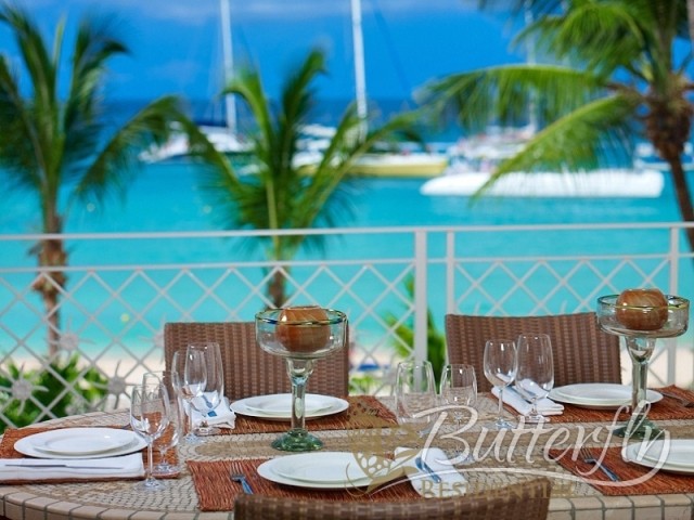 3 Bedrooms - Apartment - Saint James -..