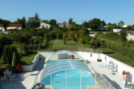 Villa With Swimming Pool For Sale St.. - 2