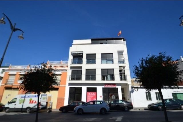 2 Bed Apartment for sale in Mijas Costa - 2