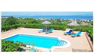 Colonia de San Pedro, finca with pool..