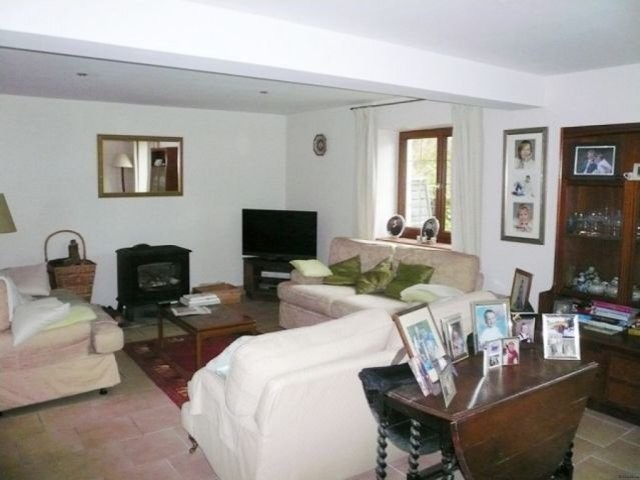 Longere with Good Income Potential - 2