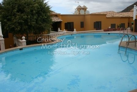 Apartment in Chayofa