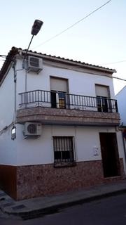 Townhouse, Casariche
